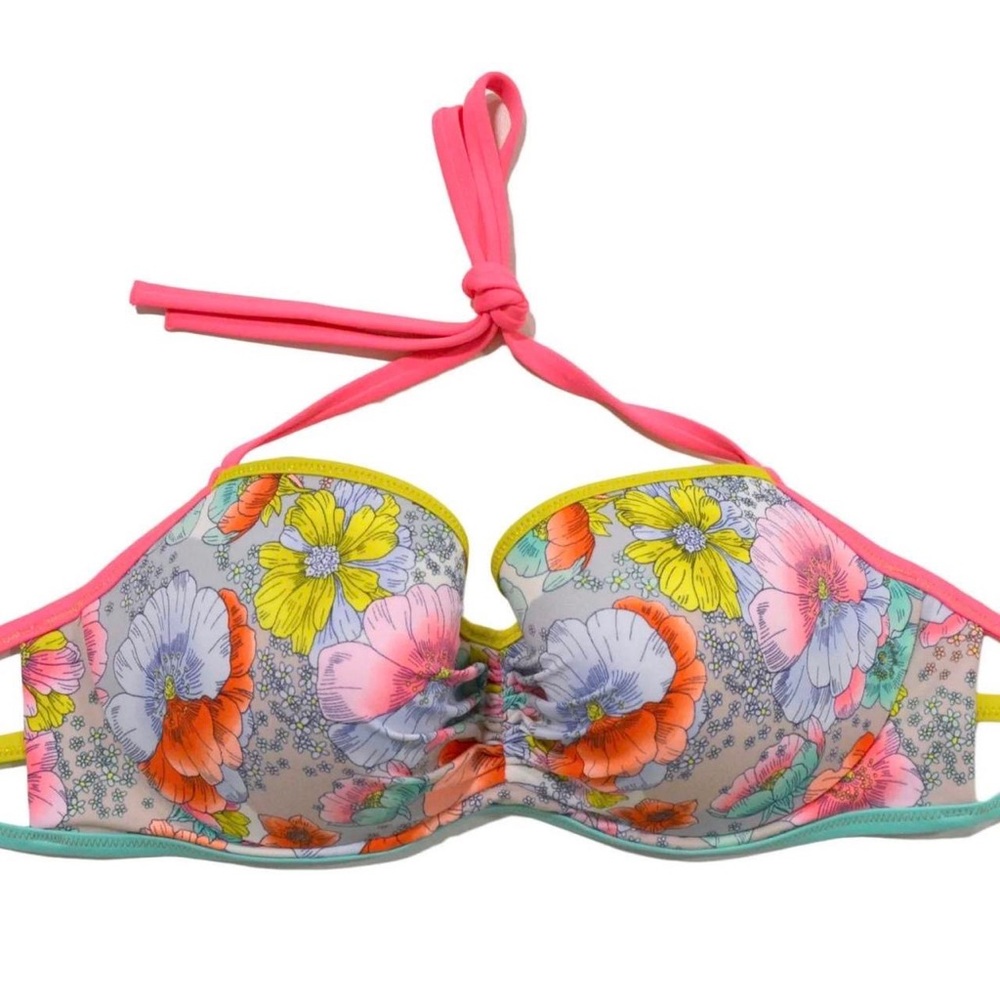 Victoria’s Secret bikini top